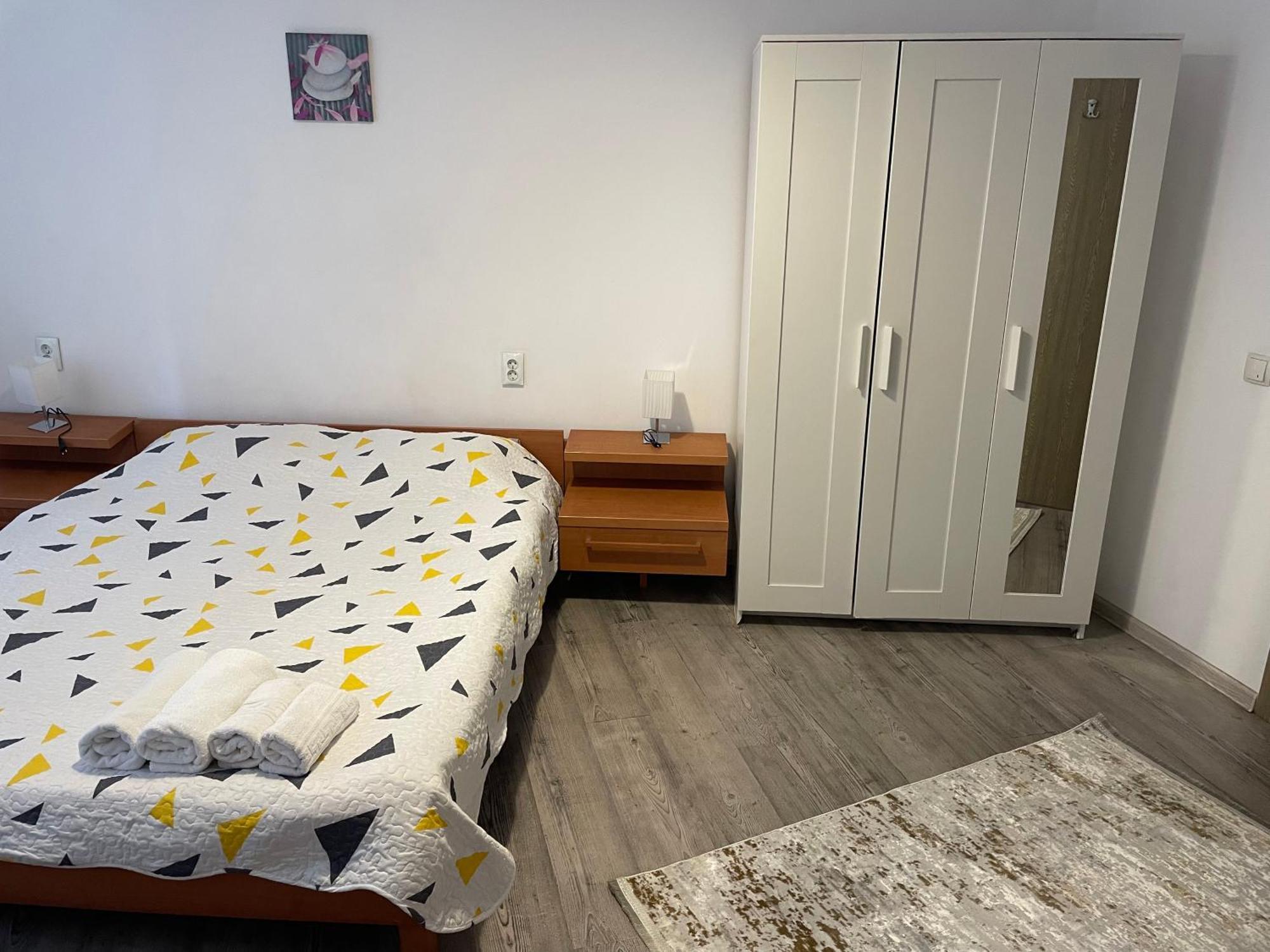 Studio Piata Amzei Nr.1 Bucureşti Ngoại thất bức ảnh